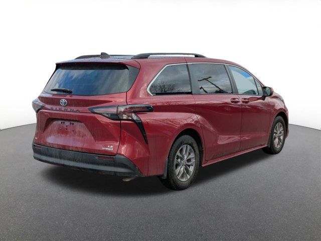 2023 Toyota Sienna LE