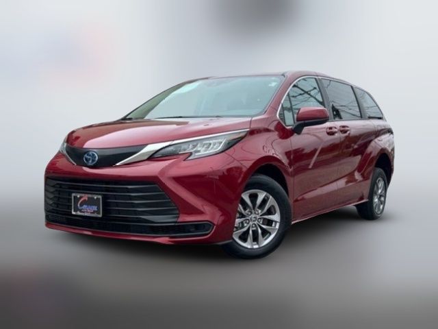 2023 Toyota Sienna LE