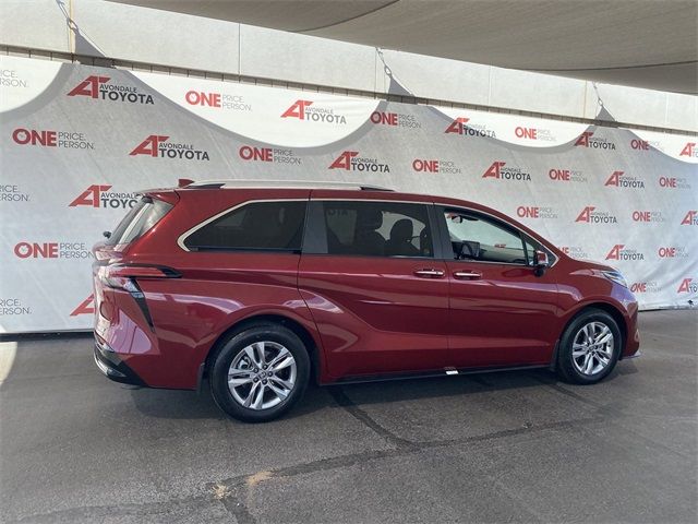 2023 Toyota Sienna Limited