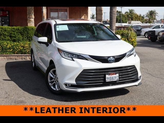 2023 Toyota Sienna Limited