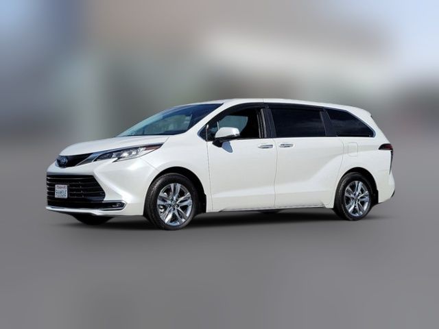 2023 Toyota Sienna Limited