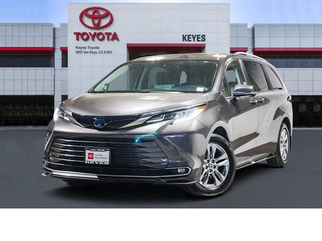 2023 Toyota Sienna Limited