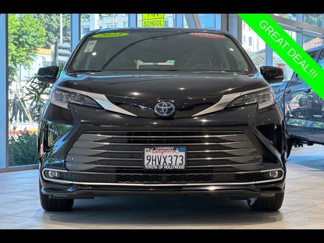 2023 Toyota Sienna Limited