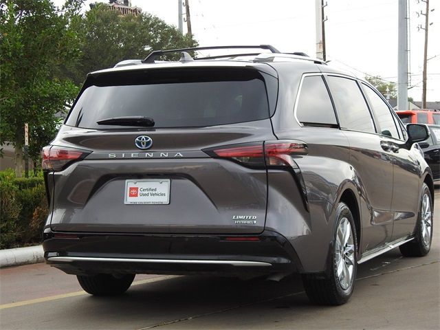 2023 Toyota Sienna Limited