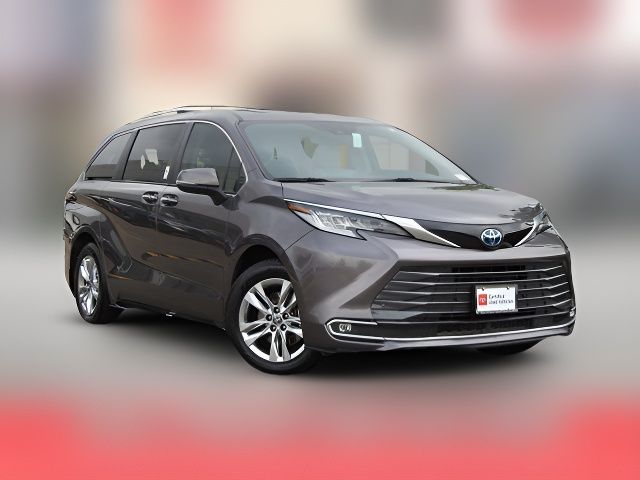 2023 Toyota Sienna Limited