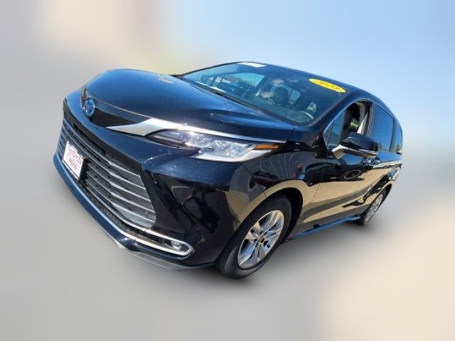2023 Toyota Sienna Limited