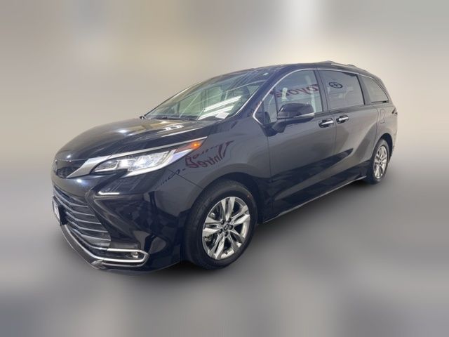 2023 Toyota Sienna Limited