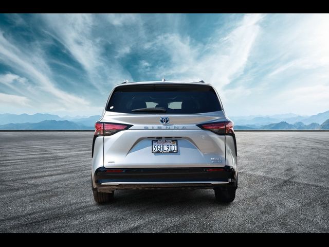 2023 Toyota Sienna Limited