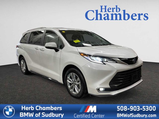2023 Toyota Sienna Limited