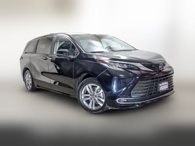 Used 2018 Toyota Sienna Minivan For Sale In Merrillville, In 