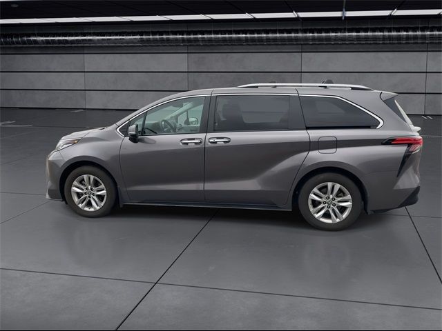 2023 Toyota Sienna Limited