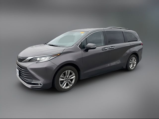 2023 Toyota Sienna Limited