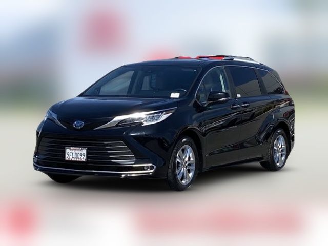2023 Toyota Sienna Limited