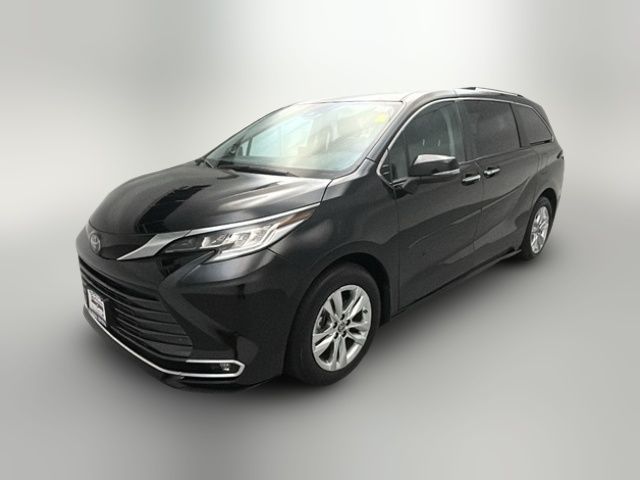 2023 Toyota Sienna Limited