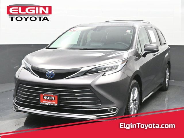 2023 Toyota Sienna Limited