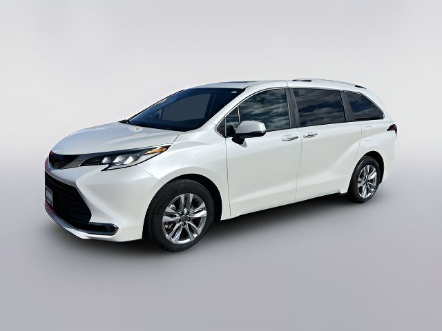 2023 Toyota Sienna Limited