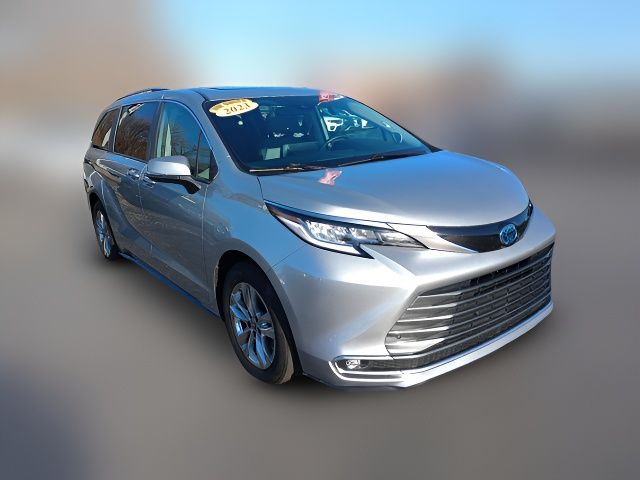 2023 Toyota Sienna Limited