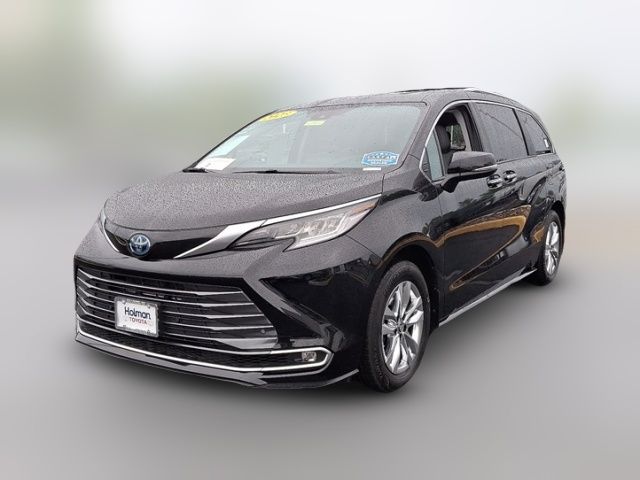 2023 Toyota Sienna Limited