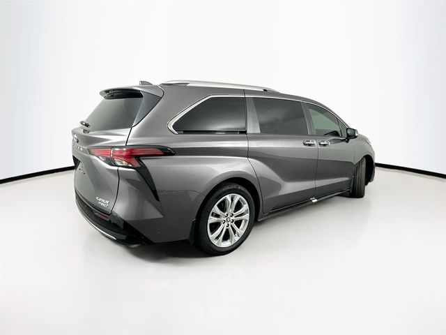 2023 Toyota Sienna Platinum