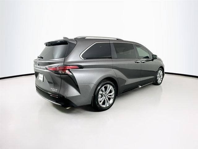 2023 Toyota Sienna Platinum