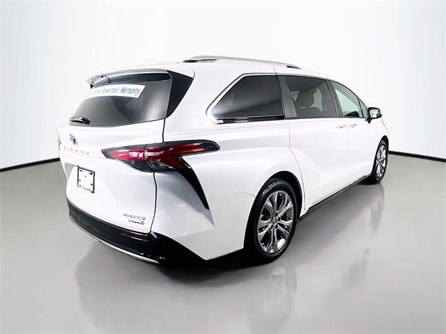 2023 Toyota Sienna Platinum