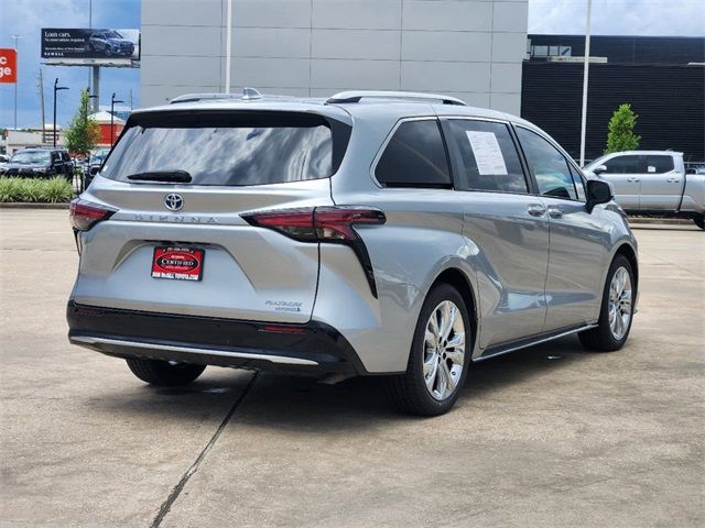 2023 Toyota Sienna Platinum