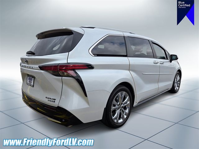 2023 Toyota Sienna Platinum