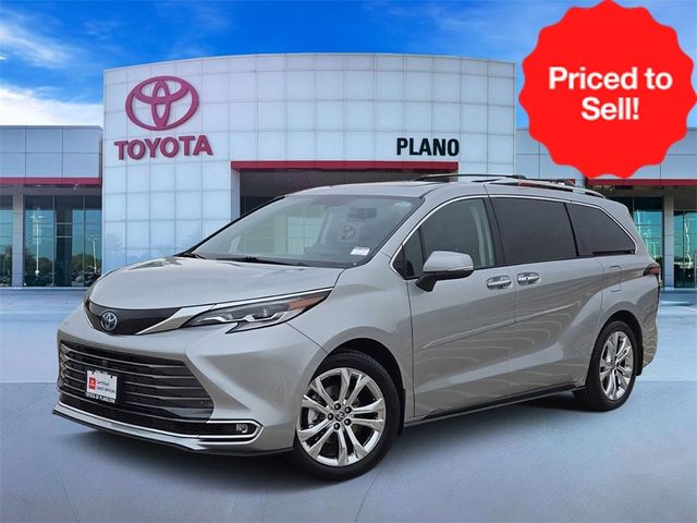 2023 Toyota Sienna Platinum