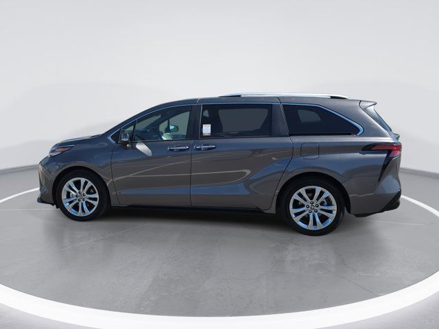 2023 Toyota Sienna Platinum