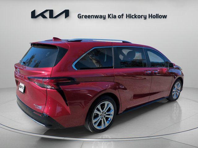 2023 Toyota Sienna Platinum