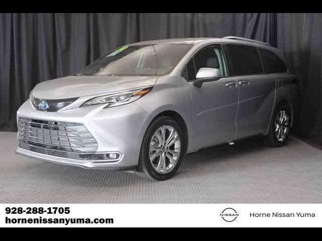 2023 Toyota Sienna Platinum