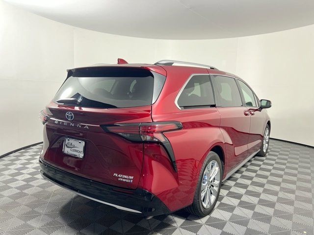 2023 Toyota Sienna Platinum