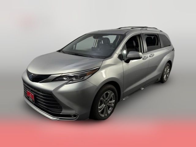 2023 Toyota Sienna Platinum