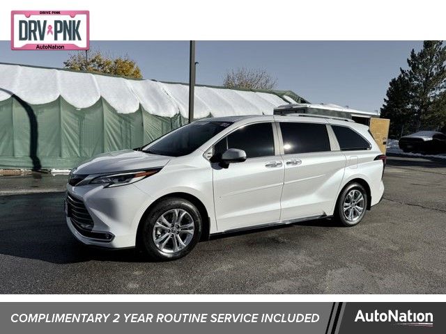 2023 Toyota Sienna Platinum