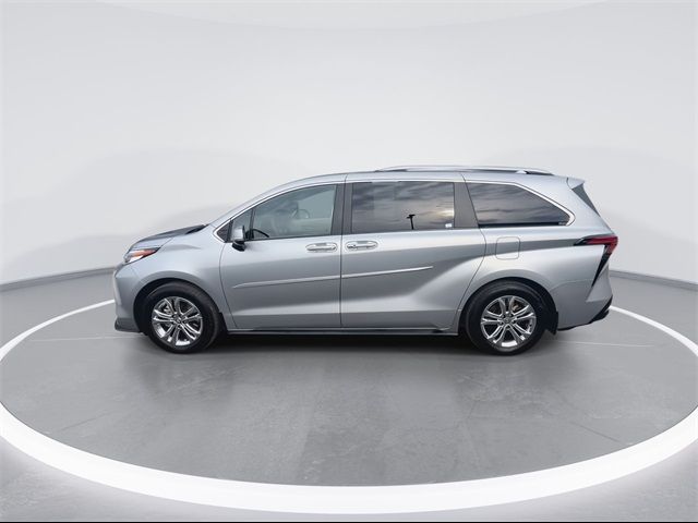 2023 Toyota Sienna Platinum