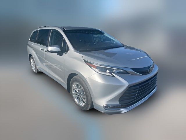 2023 Toyota Sienna Platinum