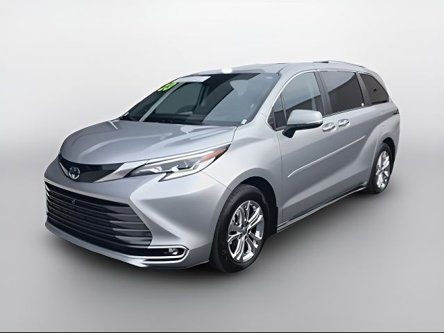 2023 Toyota Sienna Platinum