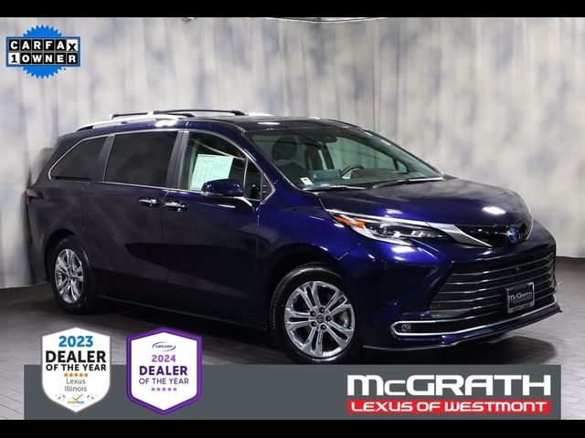 2023 Toyota Sienna Platinum