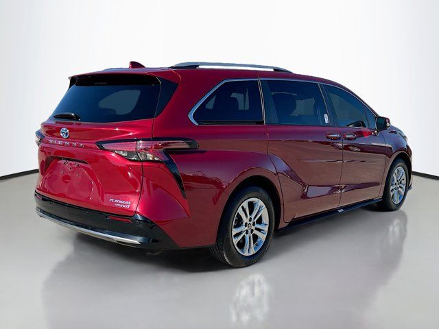 2023 Toyota Sienna Platinum