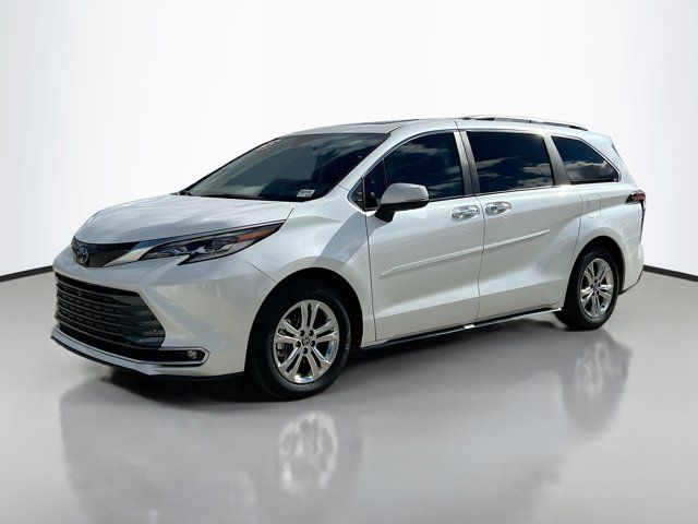 2023 Toyota Sienna Platinum