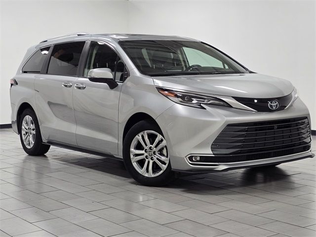 2023 Toyota Sienna Platinum