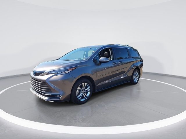 2023 Toyota Sienna Platinum