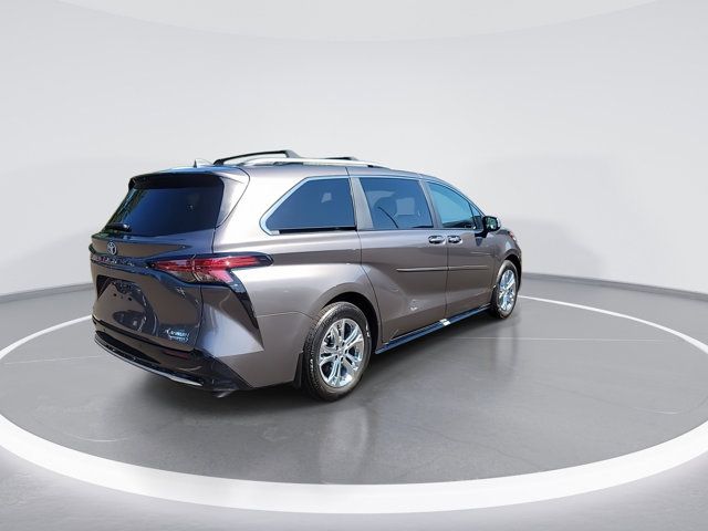 2023 Toyota Sienna Platinum