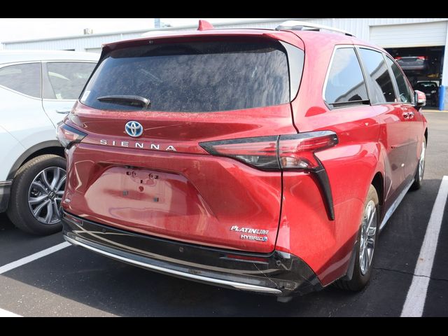 2023 Toyota Sienna Platinum