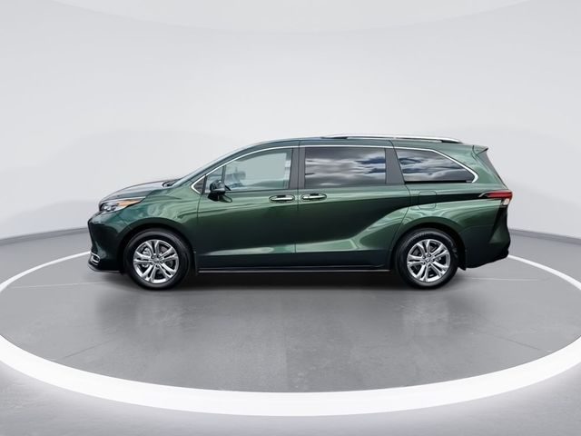 2023 Toyota Sienna Platinum