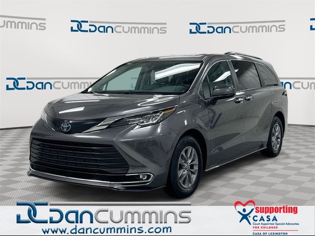 2023 Toyota Sienna XLE