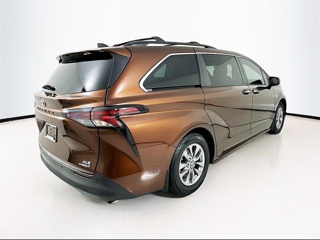 2023 Toyota Sienna XLE