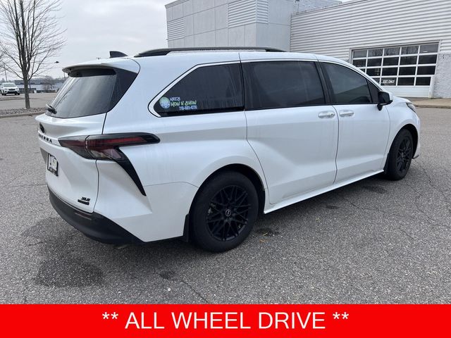 2023 Toyota Sienna XLE