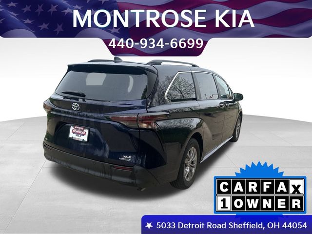 2023 Toyota Sienna XLE