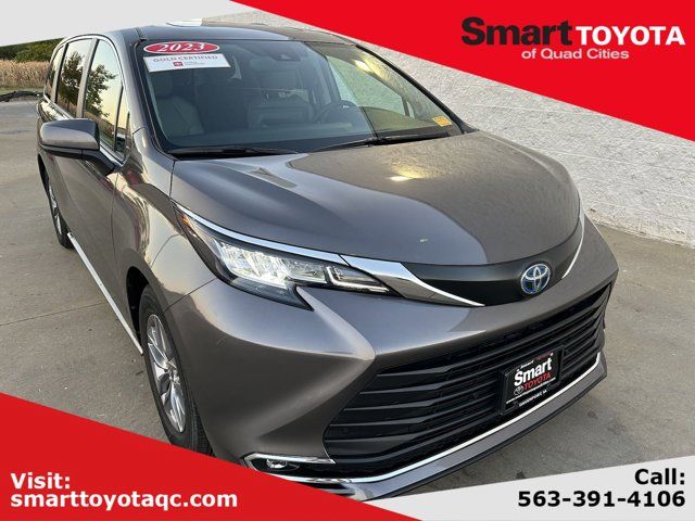 2023 Toyota Sienna XLE